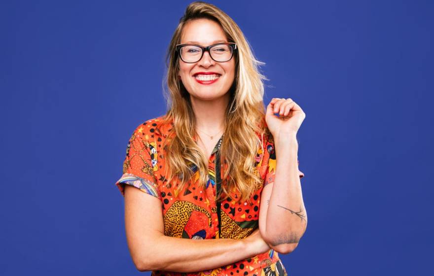 Kate Schatz headshot